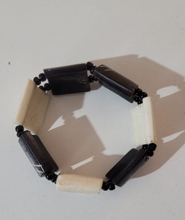 Pulseira africana de ossos - Imagem 4
