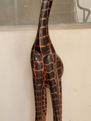 Escultura De Madeira De Girafa Africana