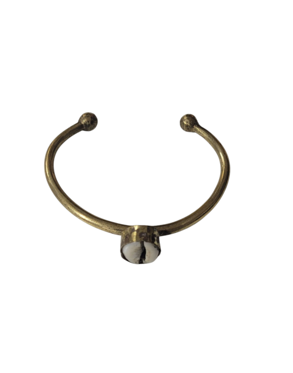 Bracelete de Bronze africana com Búzio
